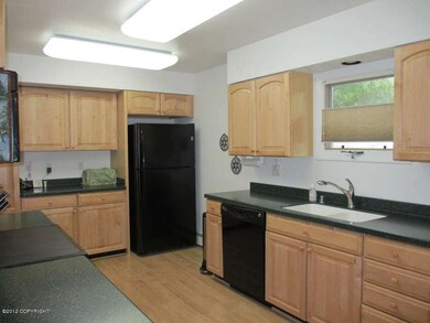 Kitchen 4