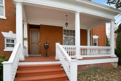 side porch