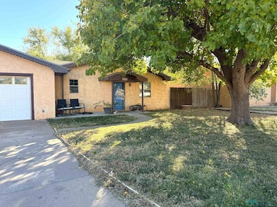 1112 Leo Dr, Portales, NM 88130 - photo 2
