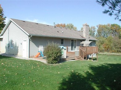 1040 Quincy St SW, Grandville, MI 49418 - photo 2