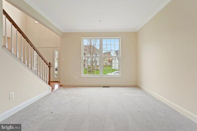 18401 Forest Crossing Ct, Olney, MD 20832 - photo 5