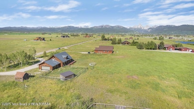 135 Butler Ln, Driggs, ID 83422 - photo 3