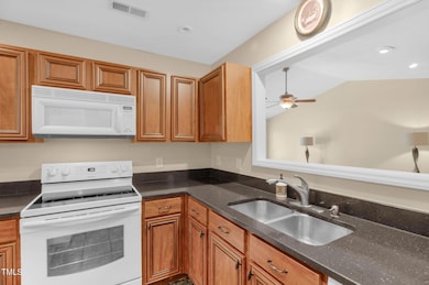 10-web-or-mls-3027 Maple Ave-10