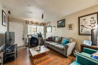 5811 Reiger Ave unit 8, Dallas, TX 75214 - photo 4