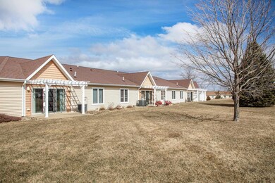 4305 Autumn Ridge Rd unit 201, Cedar Falls, IA 50613 - photo 2