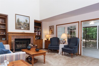 Living Room Gas Log Fireplace with Built-Ins