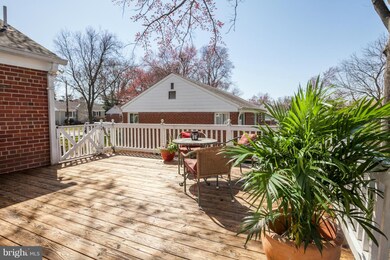 5007 Aurora Dr, Kensington, MD 20895 - photo 7