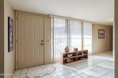 17819 N Lindgren Ave, Sun City, AZ 85373 - photo 2