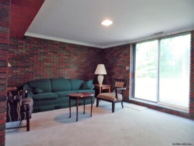 11 Woodland Ct, Saratoga Springs, NY 12866 - photo 6