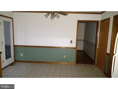 315 Elizabeth Ave, Harrington, DE 19952 - photo 6