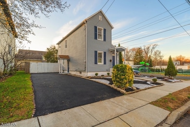 252 N 9th St, Kenilworth, NJ 07033 - photo 2