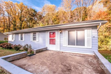 1610 3rd St, Statesville, NC 28677 - photo 2