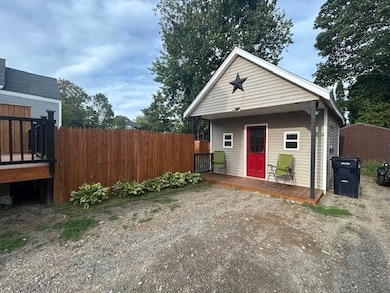 127 Parkview Ave, Bangor, ME 04401 - photo 5