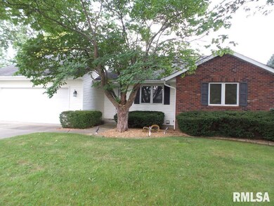 5502 N Cedarwilde Ct, Peoria, IL 61615 - photo 2