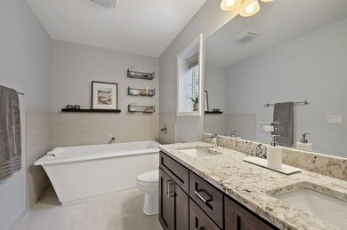 4817 N Seeley Ave, Chicago, IL 60625 - photo 6