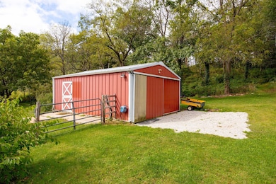 N6859 Hunters Ridge Rd, Delavan, WI 53115 - photo 7