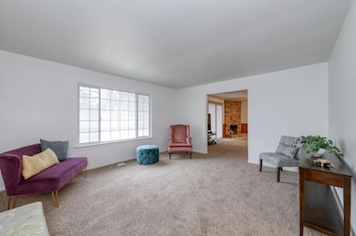 3135 W Roberts Ave, Fresno, CA 93711 - photo 5