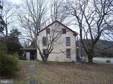 35 Ehst Rd, Bechtelsville, PA 19505 - photo 3