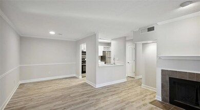 100 Pinhurst Dr unit 125L, Atlanta, GA 30339 - photo 5