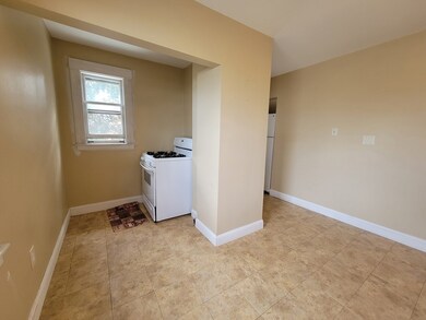124 Woodruff Ave, Medford, MA 02155 - photo 3