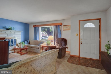 1042 Laurich Dr, Chambersburg, PA 17202 - photo 7