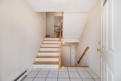 4 Rebecca Ln, Stoneham, MA 02180 - photo 3