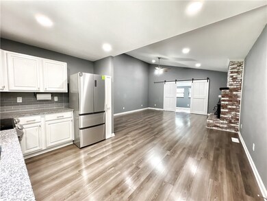 21 Grisham Cir, Bella Vista, AR 72715 - photo 3