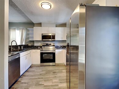 119 W Keyes Ave, Tampa, FL 33602 - photo 5