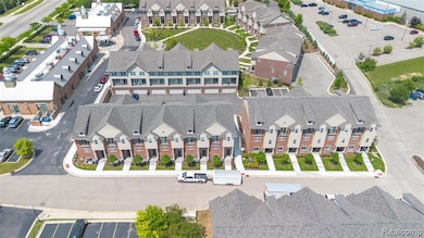 25534 Grandview Ln unit 41, Novi, MI 48375 - photo 5