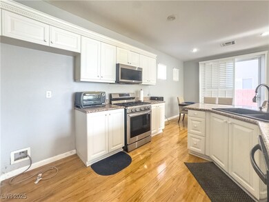 3610 Pinnate Dr, Las Vegas, NV 89147 - photo 7