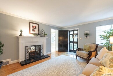 Access to great SunRoom and to Kitchen.