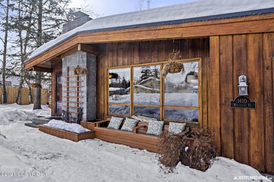 Outdoor Living