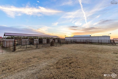 5639 Johnson Rd, Iowa Park, TX 76367 - photo 3