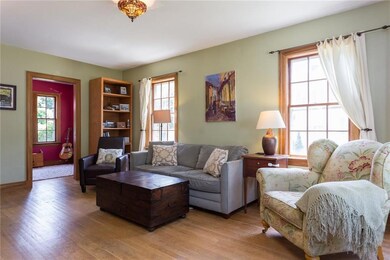 8 Colonial Rd, Kittery, ME 03904 - photo 3