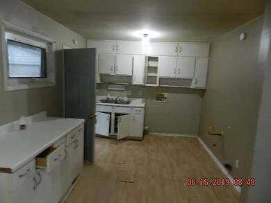 1572 Northridge Rd, Columbus, OH 43224 - photo 5