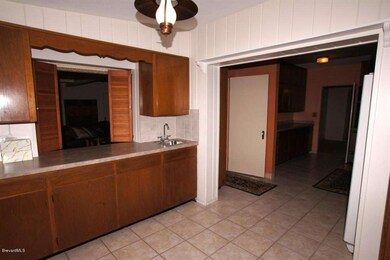 MacFarland Dr 2304 - Breakfast Nook