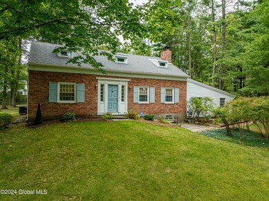 907 Inman Rd