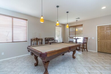 4) FORMAL LIVING DINING