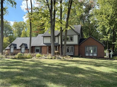 11110 Arrowhead Dr, Grafton, OH 44044 - photo 2