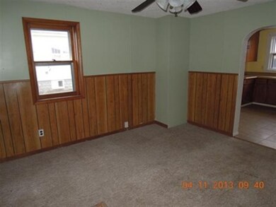 617 W Keyser St, Garrett, IN 46738 - photo 4