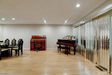 3702 Park Place, Springfield, NJ 07081 - photo 5