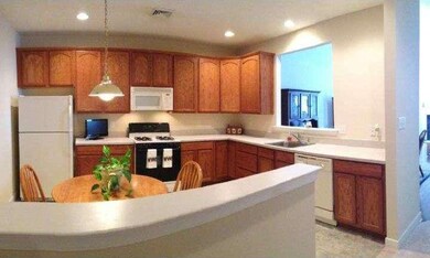 2012 Rose Dr, Pennsburg, PA 18073 - photo 6