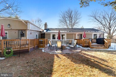 205 Ken Culbert Ln, Purcellville, VA 20132 - photo 5