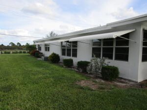 7302 E Oakridge Cir unit 2A, Lantana, FL 33462 - photo 3