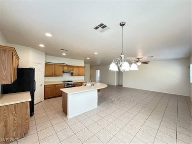 unlisted-address, North Las Vegas, NV 89032 - photo 6