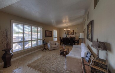 002_Living - Dining Room