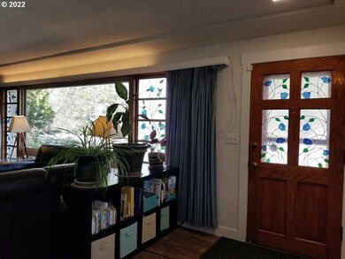 2020 W Scenic Dr, the Dalles, OR 97058 - photo 4