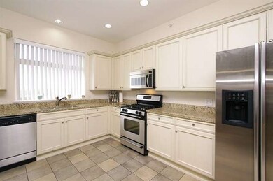 8340 Callie Ave unit E610, Morton Grove, IL 60053 - photo 6