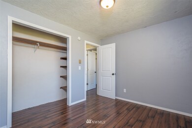 636 Highway 603 unit D, Chehalis, WA 98532 - photo 7