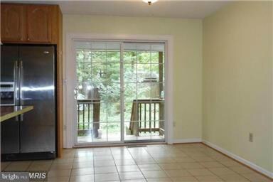 823 Salem Dr, Fredericksburg, VA 22407 - photo 6